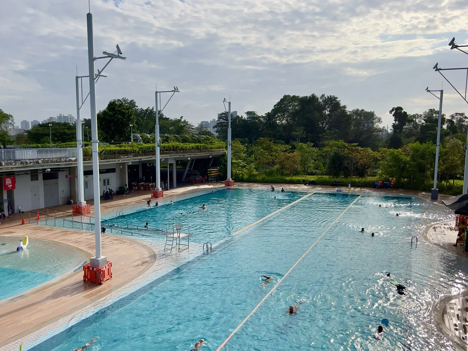 Jurong East Swimming Complex